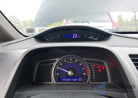 2009 Honda Civic Lx z USA, uszkodzony, nr VIN 19XFA16599E017755